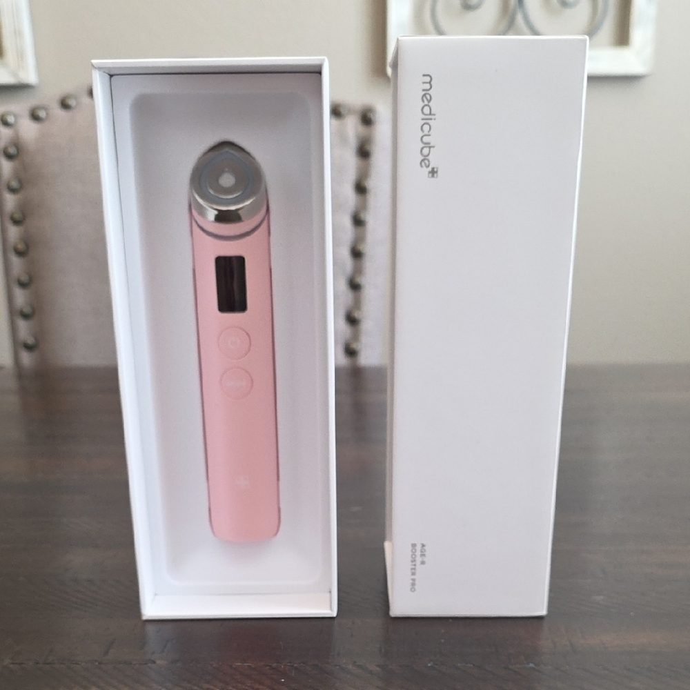 MediCube Pink Facial Device